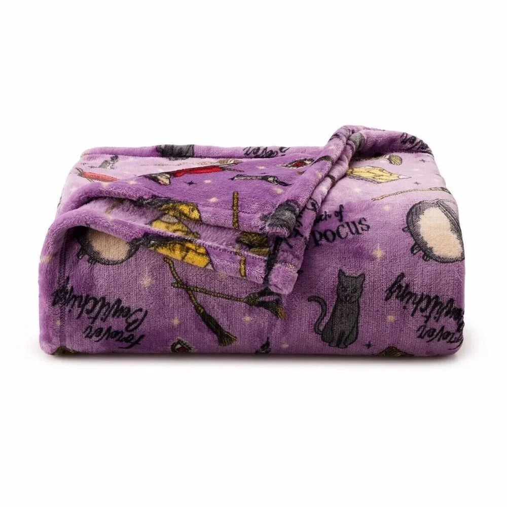 Disney The Big One Hocus Pocus Throw blanket
